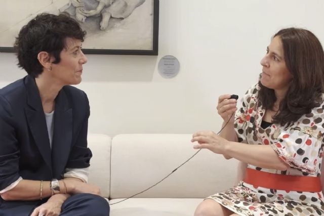 Elma Saiz se reúne con la científica Cristina Aragón, experta en Seguridad Social y brecha de género en las pensiones - 1, Foto 1