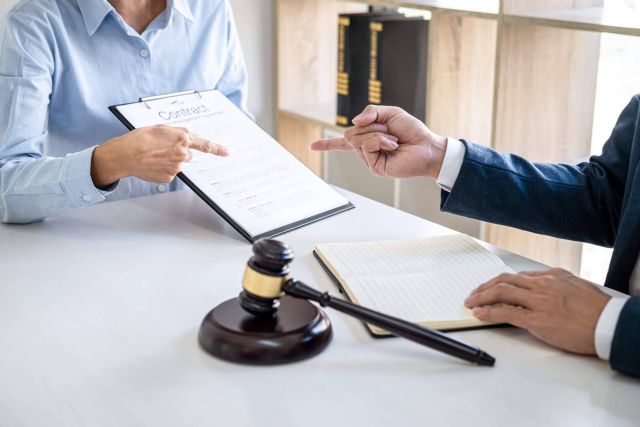 ¿Deducir el 1% ? ¿Las compras con factura electrónica? El abogado Jhon Jairo Bustos lo explica - 1, Foto 1