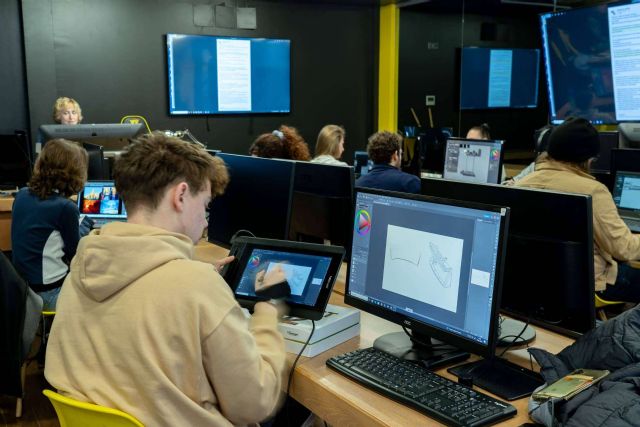 Universal Arts School impulsa a jóvenes en la industria de los videojuegos en Valencia - 1, Foto 1