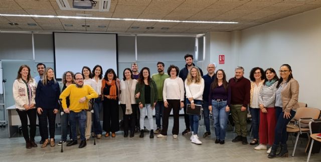 La Red Alhamea: una iniciativa para la coordinacin de recursos sociales, Foto 1