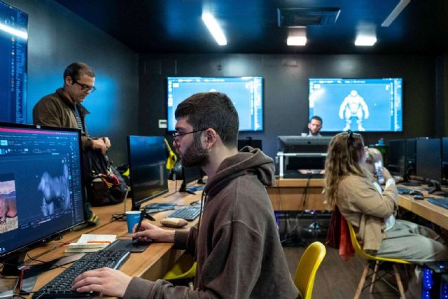 Universal Arts School participa en el desarrollo de Army Moves Overdrive a través de su alumnado - 1, Foto 1