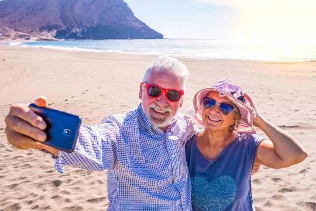 La revolución de la telefonía; NaturFIJO lleva el número fijo al móvil con la tarifa de teléfono fijo para jubilados - 1, Foto 1