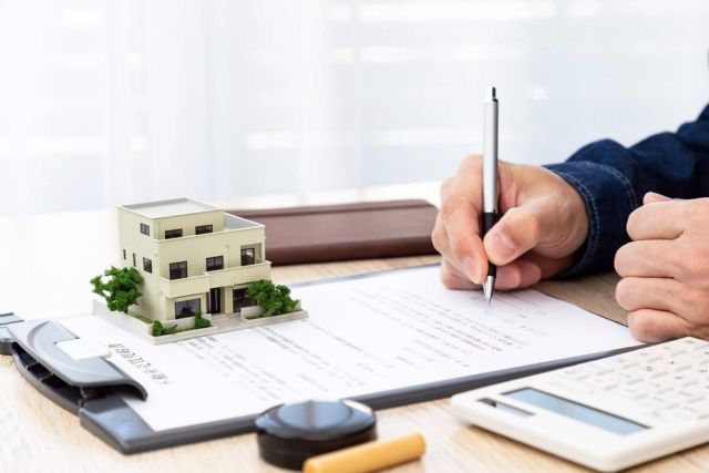 Compraventa de inmuebles, el despacho Bueno Salinero destaca la importancia del asesoramiento legal - 1, Foto 1