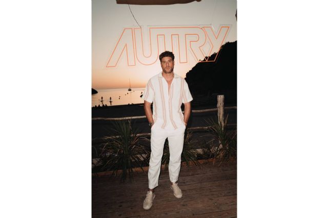 Éxito rotundo en la presentación de ´Sandy´, el nuevo híbrido entre sneaker y espardeña de AUTRY - 1, Foto 1