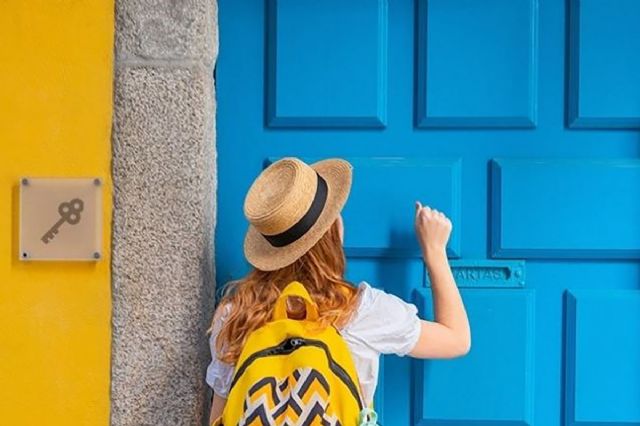 Más de 215.000 alojamientos de corta duración solicitan su número de registro para poder alquilar legalmente - 1, Foto 1