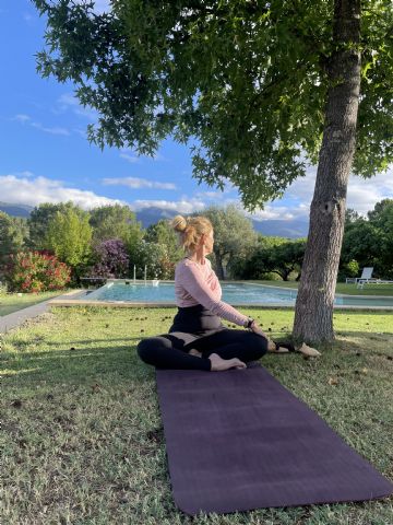 La psicoterapeuta Ibicenia invita a redefinir el disfrute estival - 1, Foto 1