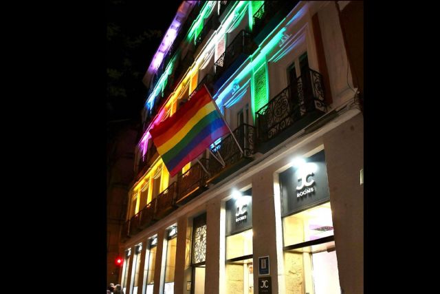 Los colores del Pride 2025 iluminan los hoteles de JC Hoteles en el corazón de la capital - 1, Foto 1