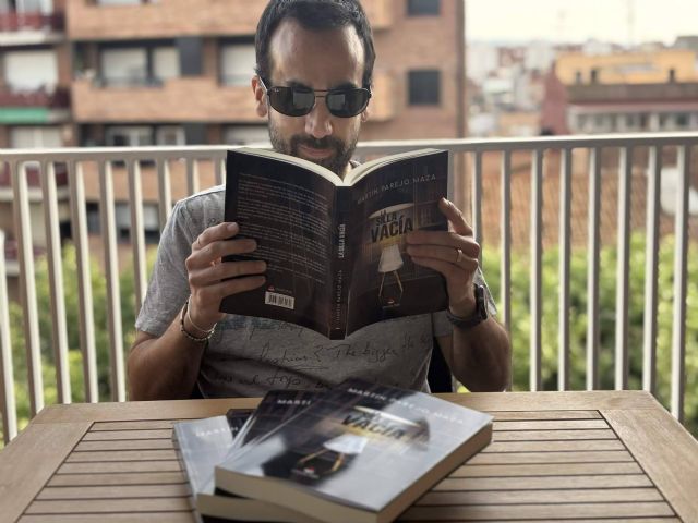 ´La silla vacía´, de Martín Parejo Maza; una inquietante historia de manipulación, silencios y verdades a medias - 1, Foto 1