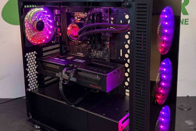 Más allá del PC estándar, Aussar apuesta por ordenadores diseñados a medida según cada uso - 1, Foto 1