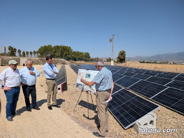 Inauguran una instalacin solar fotovoltaica en Totana para reducir costes energticos de la Comunidad de Regantes - 1