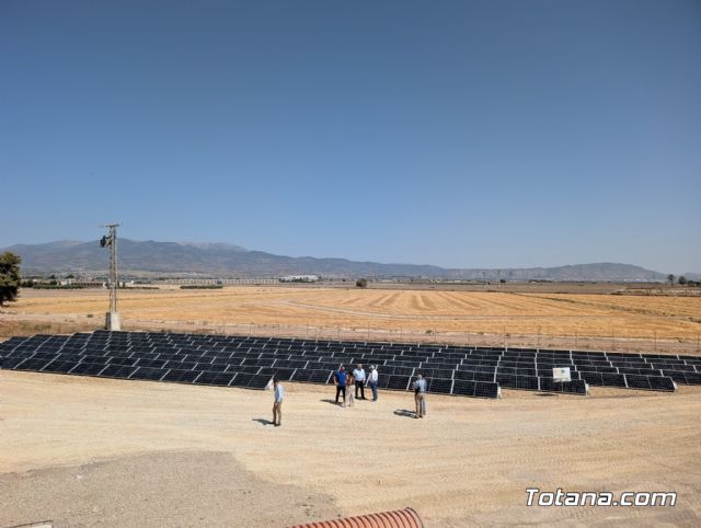 Inauguran una instalacin solar fotovoltaica en Totana para reducir costes energticos de la Comunidad de Regantes - 2