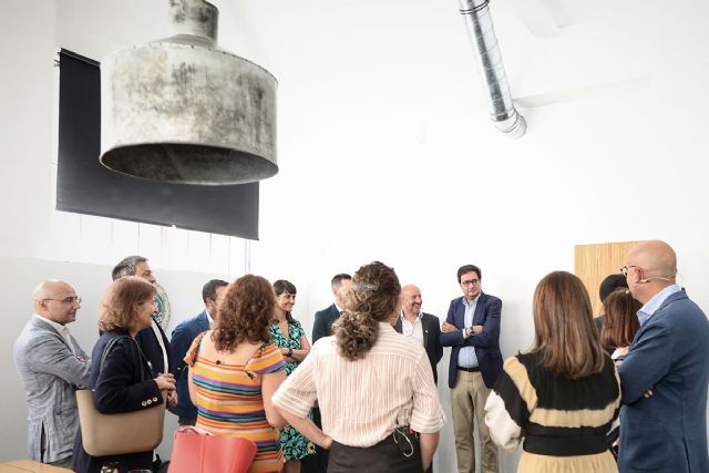 López anuncia 180 millones de euros en ayudas para impulsar la Inteligencia Artificial en el tejido empresarial y el sector salud - 1, Foto 1