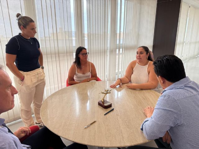 El Ayuntamiento renueva su convenio de colaboración con el Consejo Local de la Juventud - 1, Foto 1