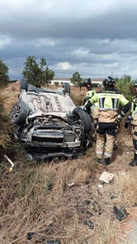 Accidente de tráfico con tres personas heridas en Puerto Lumbreras - 1, Foto 1