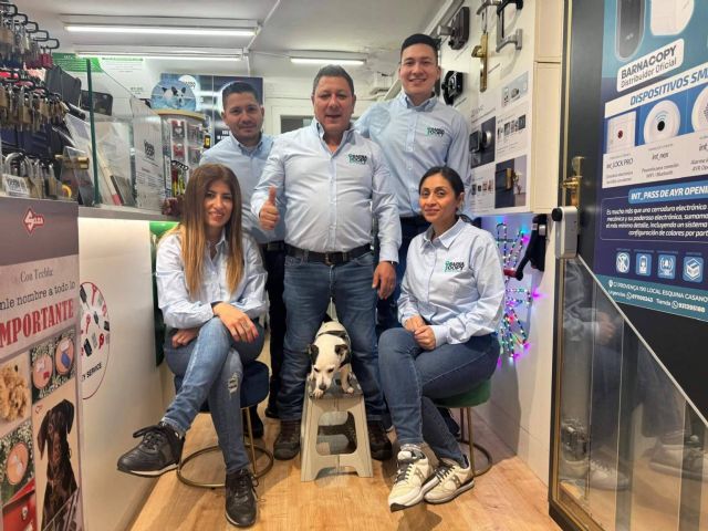 Servicio de aperturas 24 horas en Barcelona; Barnacopy asegura atención inmediata - 1, Foto 1