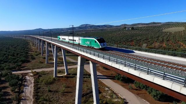 BIM y los corredores ferroviarios: la revolución tecnológica que impulsa las inversiones de Adif - 1, Foto 1
