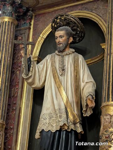 El catedrtico lvaro Pascual Chenel elogia la calidad artstica del retablo de San Ildefonso en Totana - 7