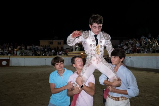 Tradición y futuro se dan cita en el 170 aniversario de la plaza de toros de Pastrana - 1, Foto 1