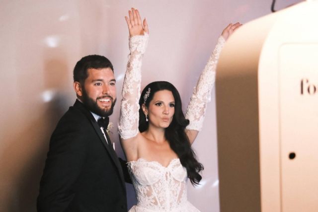 Por qué todos hablan del fotomatón después de la boda; el fenómeno que arrasa en Cataluña - 1, Foto 1