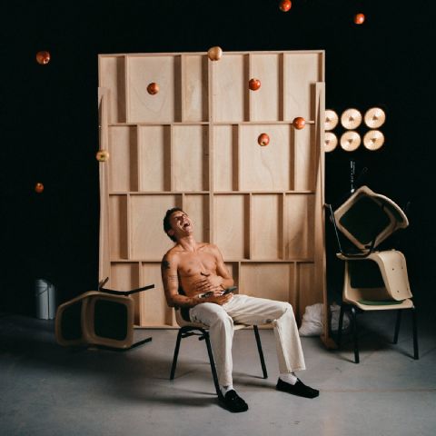 Arón Piper es pura honestidad pop en su álbum debut - 1, Foto 1