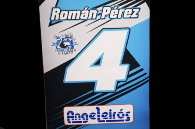 ADHESIVOSEMBARRADOS lanza alfombras de moto personalizadas 100% para pilotos exigentes - 1, Foto 1