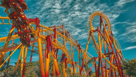 Día Internacional de la Montaña Rusa: destinos donde la adrenalina se vive sobre rieles - 1, Foto 1