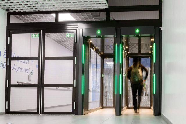 Pasillos antirretorno de ASSA ABLOY, tecnología clave para la protección de pasajeros y accesos - 1, Foto 1