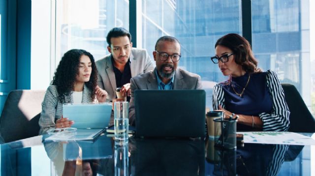 Kyndryl amplía su alianza estratégica con HPE para acelerar la adopción de soluciones de nube privada con IA por parte de los clientes - 1, Foto 1