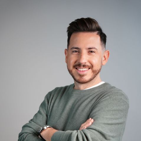 Charly Londono: la historia del coach que ha ayudado a más de 10.000 personas a hablar inglés con confianza - 1, Foto 1