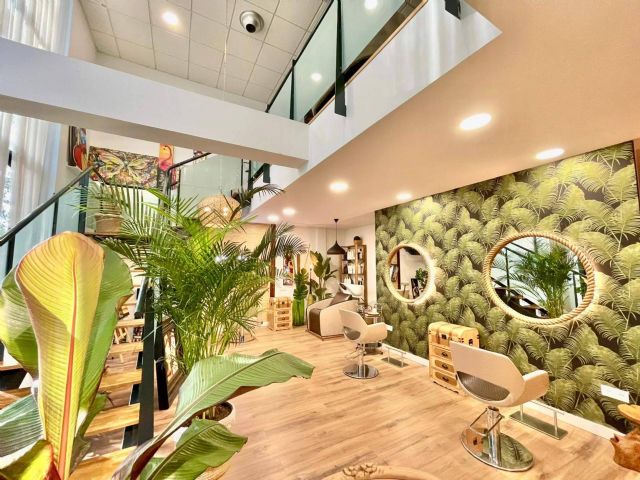 Poliana Souza abre sus puertas en Conde de Orgaz con un nuevo salón de peluquería premium - 1, Foto 1