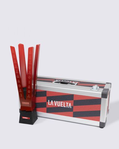 La Vuelta 2025 desvela sus trofeos del 90 aniversario: un diseño sostenible y conmemorativo en colaboración con Sustain Awards - 1, Foto 1