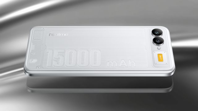 Realme presenta innovaciones en el Fan Festival 828: batería de 15.000 mAh y Chill Fan Phone - 1, Foto 1