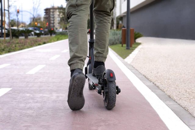 Patinetes eléctricos y VMP con seguro obligatorio desde 2026; así afectará a conductores y peatones - 1, Foto 1