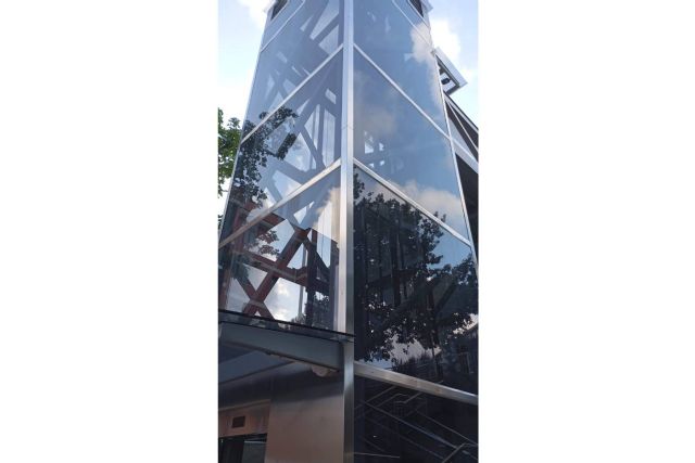 Protección solar para escaparates en Bilbao; reducir decoloración y calor con soluciones de Bilbotoldo - 1, Foto 1