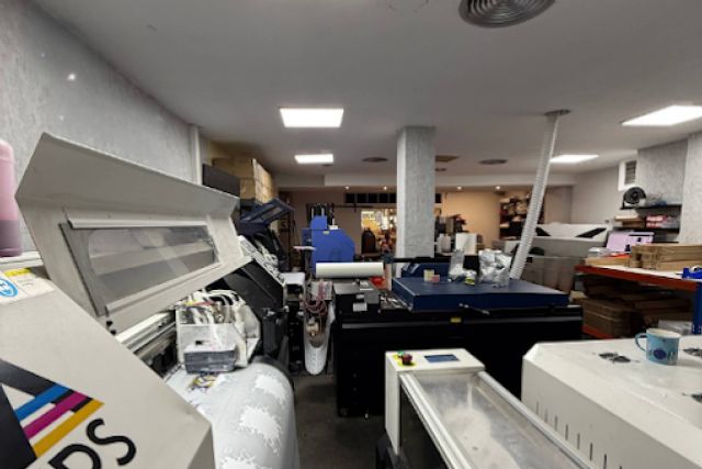 Impresión DTF y UV DTF; soluciones por metros para la personalización textil y de superficies - 1, Foto 1