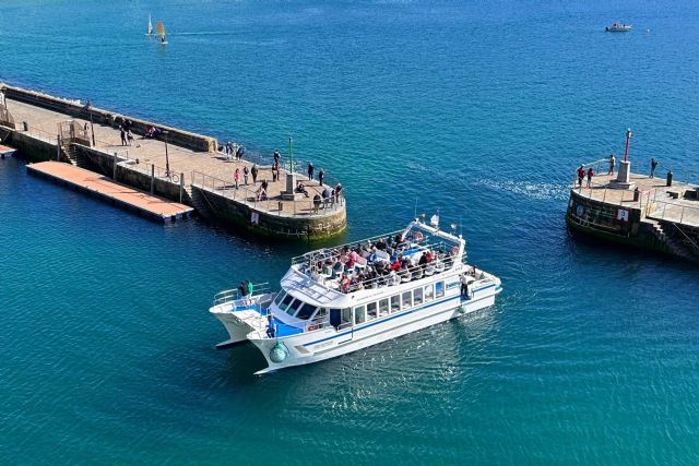 El futuro de la navegación empieza en Donostia con el Catamarán Finanzauto Ciudad San Sebastián - 1, Foto 1
