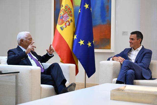 El presidente del Gobierno y el presidente del Consejo Europeo analizan las prioridades europeas para los próximos meses - 1, Foto 1