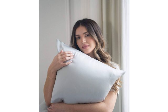 Dormir sobre seda; el secreto español que conquista Francia con Onisa Coté - 1, Foto 1