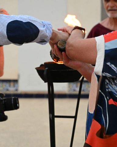 Mula recibe al fuego sagrado de Cartagineses y Romanos - 1, Foto 1