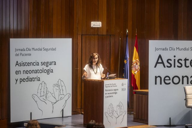 Mónica García: La seguridad del paciente es una exigencia continua que forma parte de la rutina cotidiana - 1, Foto 1