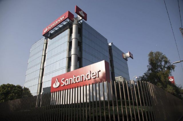 Santander fortalece su posición como banco preferente de Tesla - 1, Foto 1