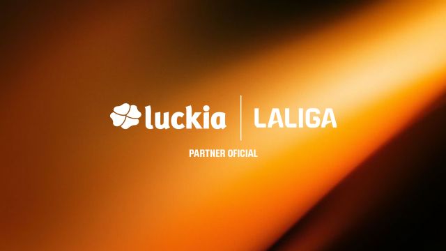 Fernando Morientes y Miguel Ángel Moyá ya han encontrado sus tréboles en la nueva campaña de Luckia y LALIGA - 1, Foto 1