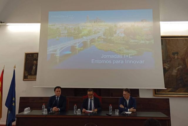Multinacionales muestran en Salamanca el impacto positivo de la inteligencia artificial en la transformación empresarial - 1, Foto 1