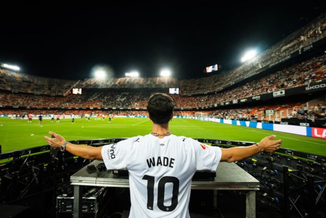 Wade hace historia en el camp de Mestalla como el primer dj en actuar antes de un partido de LaLiga - 1, Foto 1