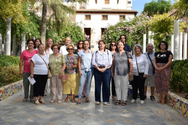 El Ayuntamiento conmemora el Da Internacional contra la Explotacin Sexual y la Trata de Mujeres, Nias y Nios, Foto 1