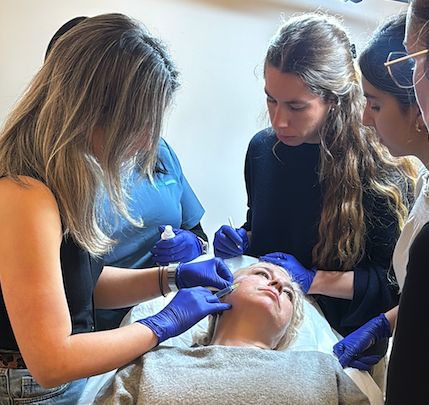Competencias legales de enfermería dermoestética confirmadas por IFSES Estética - 1, Foto 1