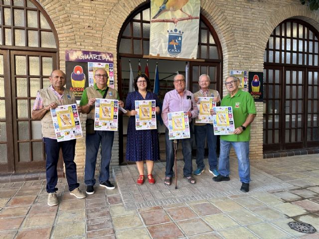 ACONA celebra la 25 edicin del Concurso-Exposicin Ornitolgica en la feria de Alhama, Foto 1