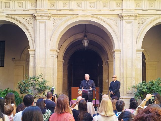 Reconociendo la Misin de Ensear: Jubileo de los Educadores - 13