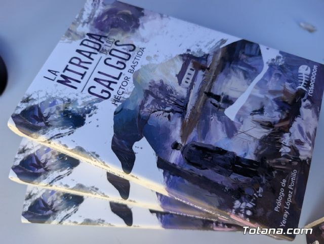 Hctor Bastida presenta 