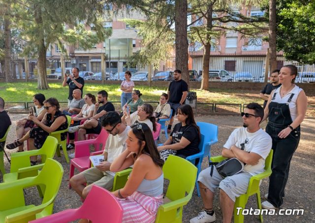 Hctor Bastida presenta 